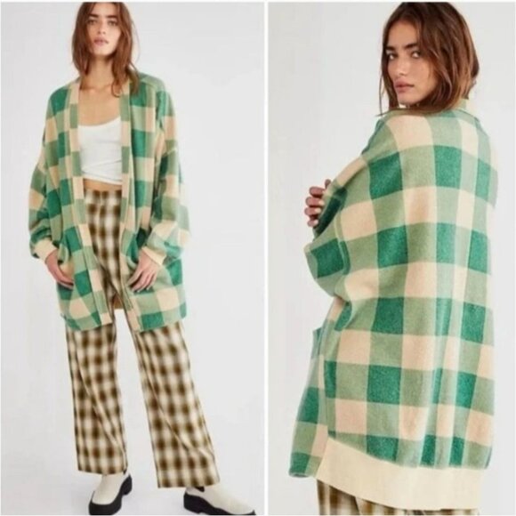Free People Small Forest Green Plaid Benji Cardi Cardigan Oversized Boho - Picture 1 of 16